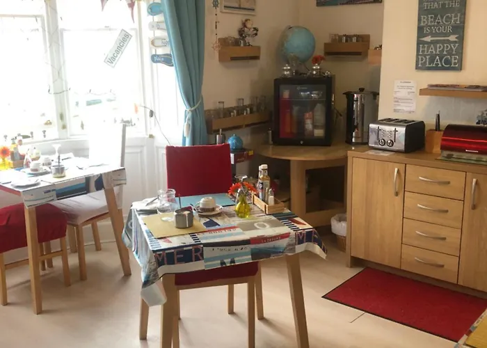 Beachcomber Guesthouse