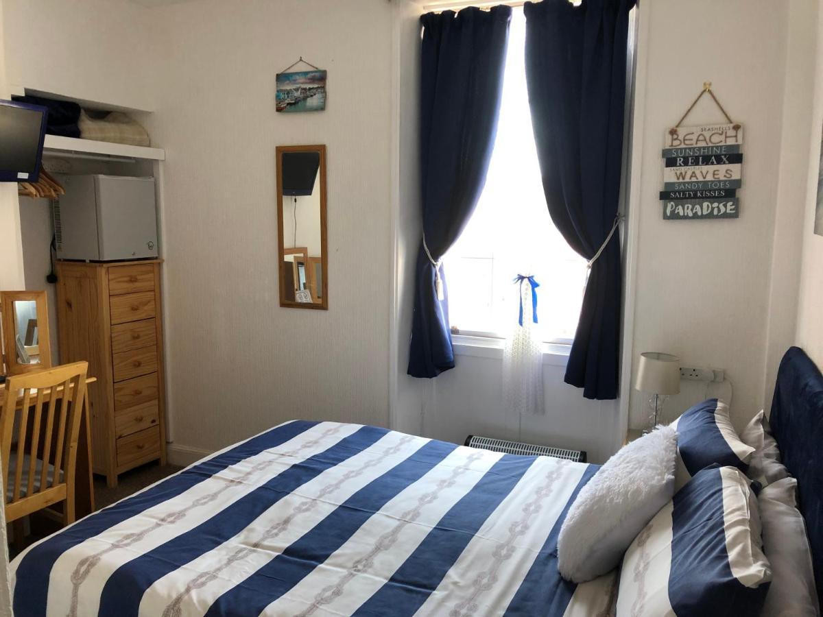 Beachcomber Guest house